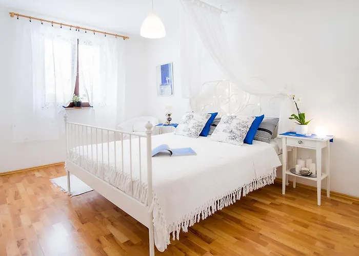 Apartment Katarina *